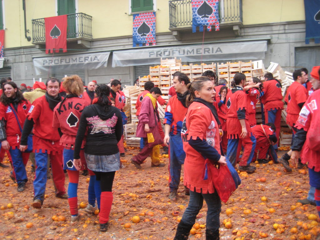 Carnevale-aranceri-melma